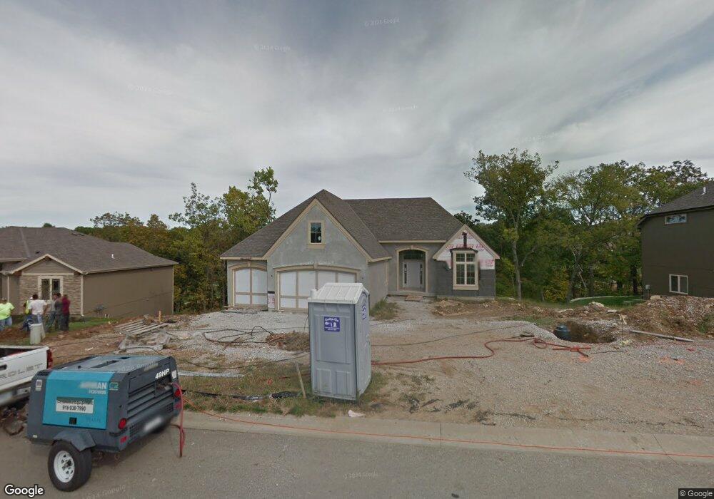 5719 Constance St, Shawnee, KS 66216 - photo 1