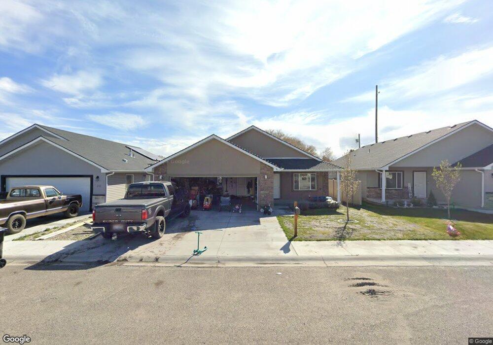 743 Schodde Ave, Burley, ID 83318 - photo 1