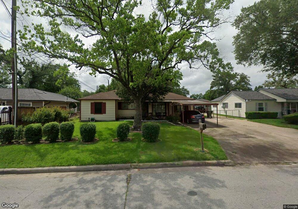 10513 Lera St, Houston, TX 77016 - photo 1