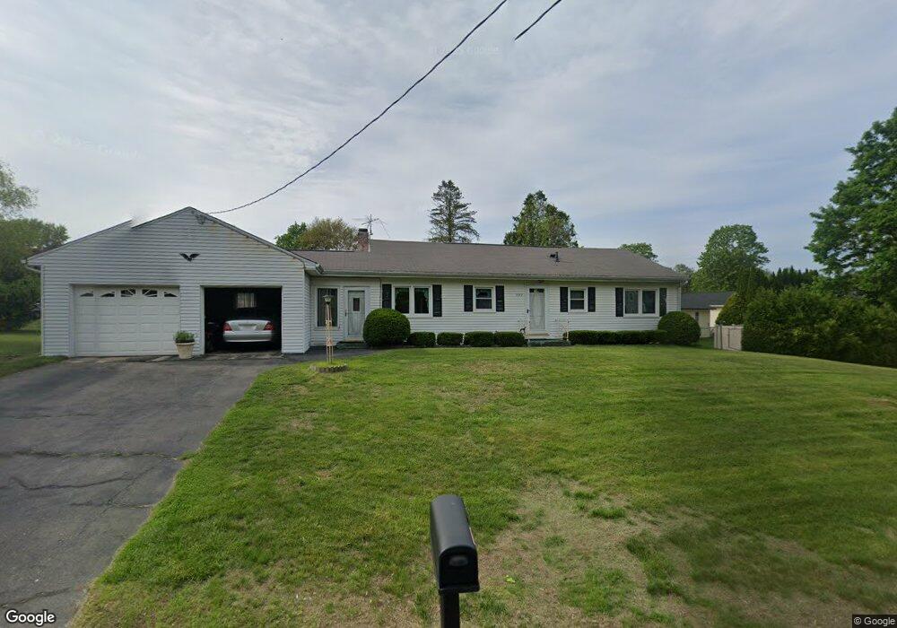 597 Dewey St, West Springfield, MA 01089 - photo 1