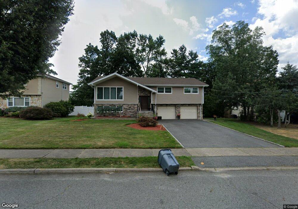 25 Macarthur Dr, Clifton, NJ 07013 - photo 1