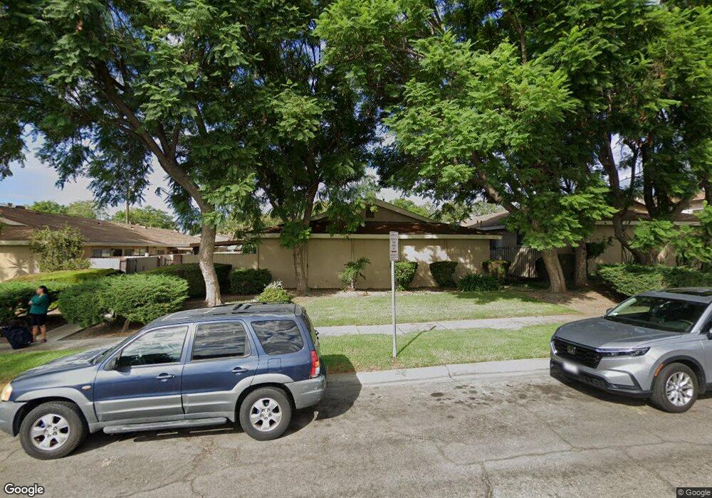 853 N Laurel Ave unit C, Upland, CA 91786 - photo 1