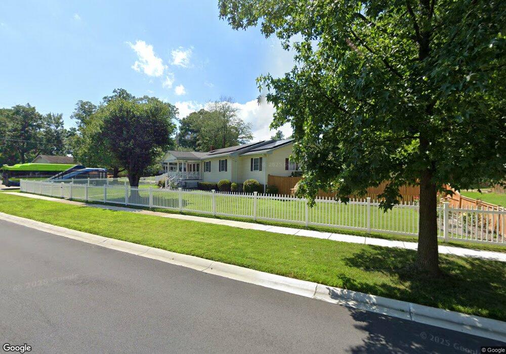 14100 Chadwick Ln, Rockville, MD 20853 - photo 1