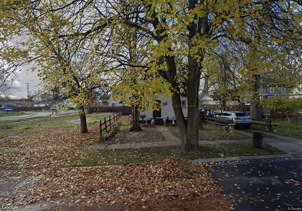 2215 8th St, Port Huron, MI 48060 - photo 1