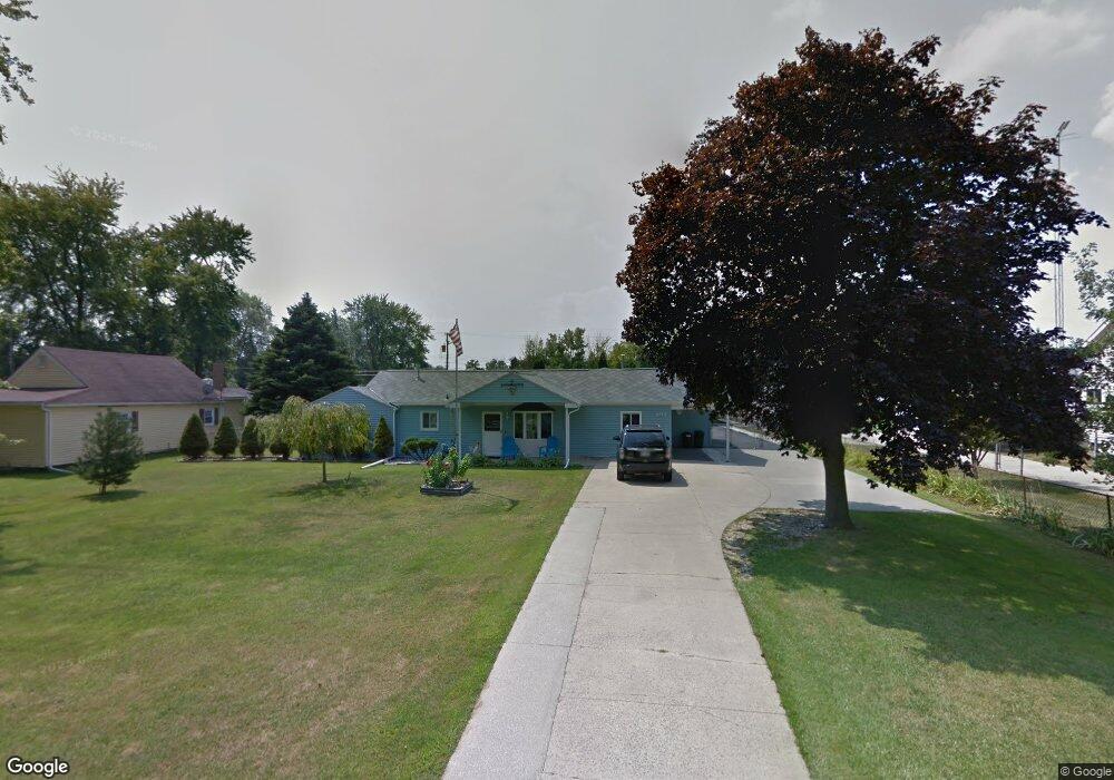 2537 Robbins Ct, Port Huron, MI 48060 - photo 1