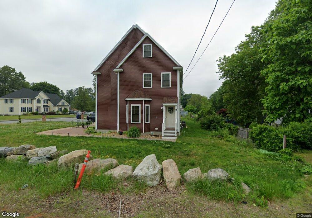 1080 Mammoth Rd, Dracut, MA 01826 - photo 1