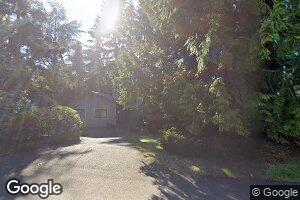 5911 84th Ave SE, Mercer Island, WA 98040