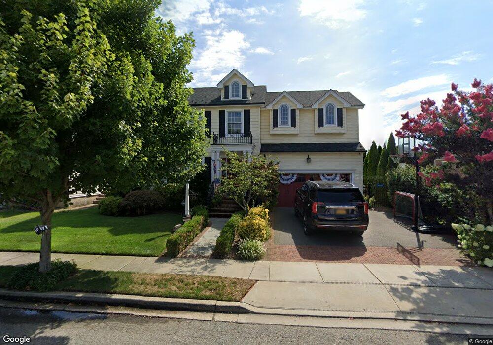 241 Grange St, Franklin Square, NY 11010 - photo 1