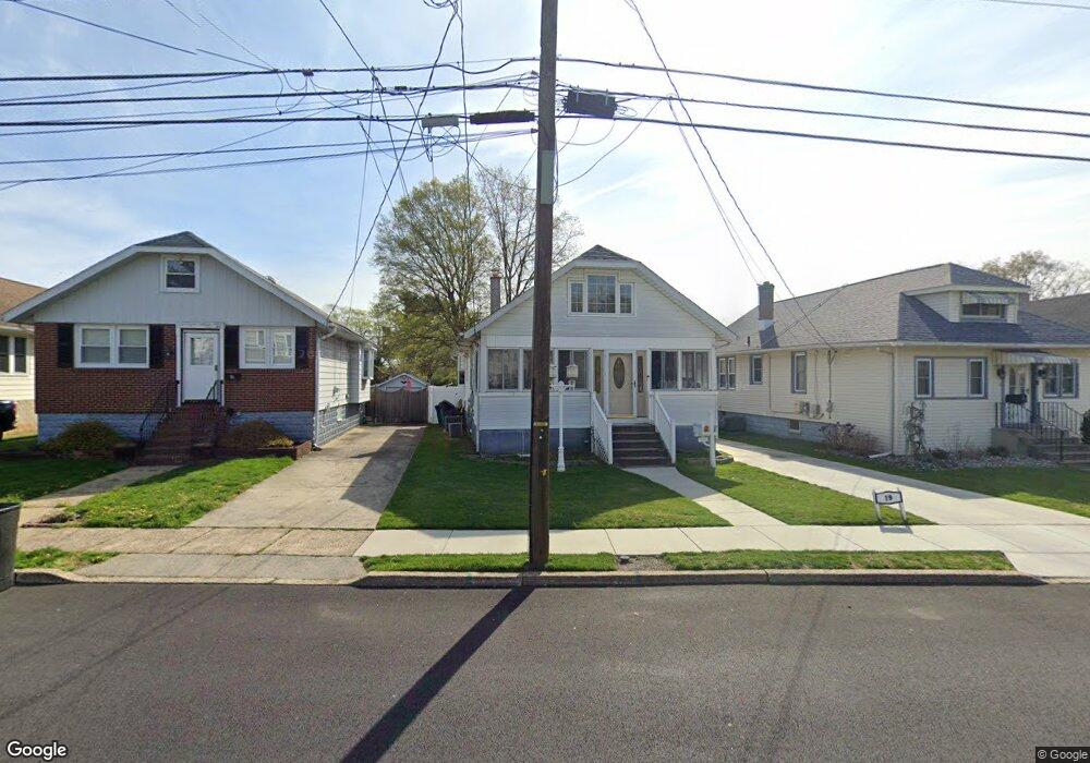 19 S Lippincott Ave, Maple Shade, NJ 08052 - photo 1