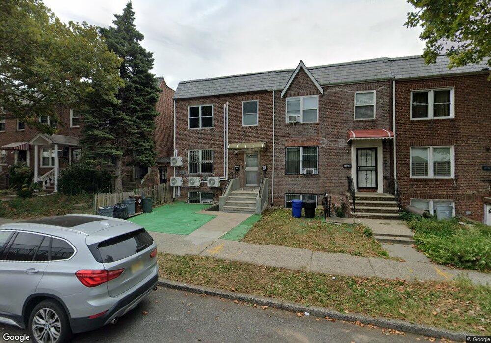 13522 Horace Harding Expy, Flushing, NY 11367 - photo 1
