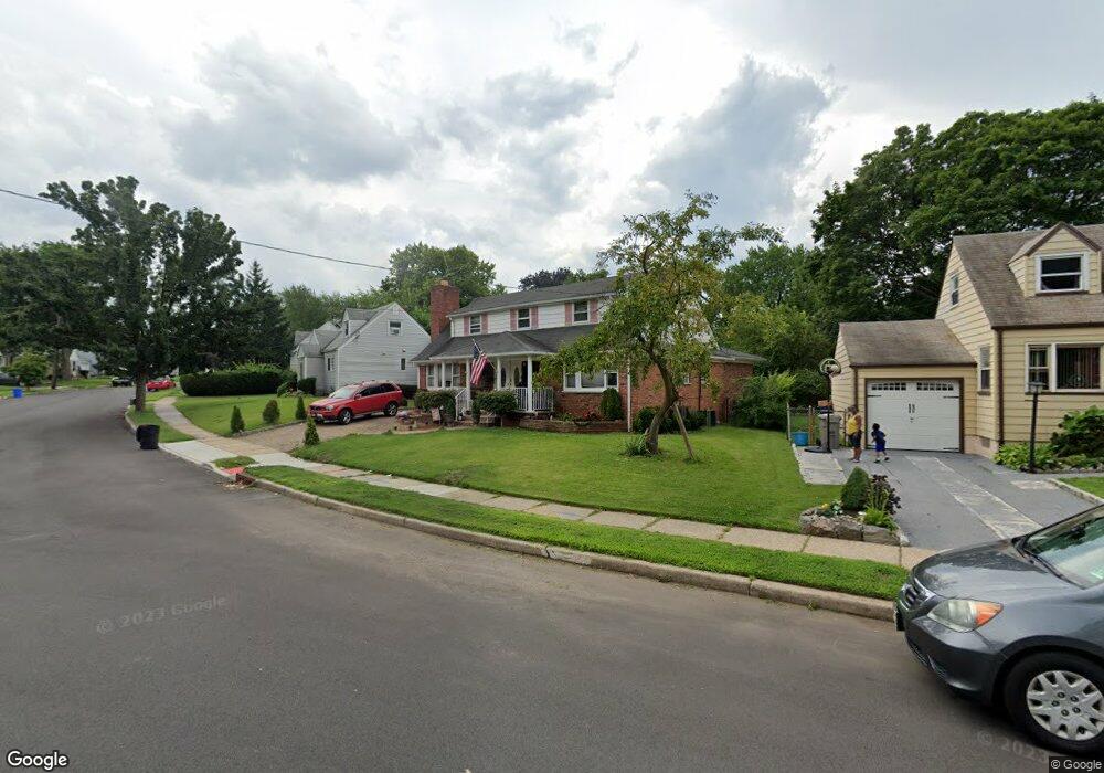 1052 Cranbrook Rd, Union, NJ 07083 - photo 1
