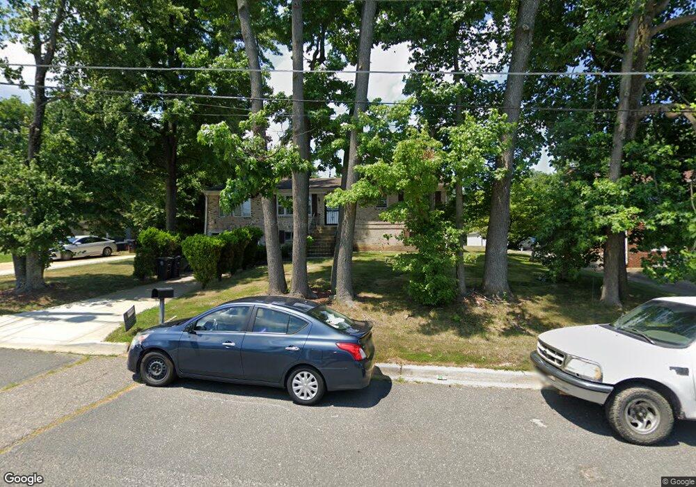 8610 Dunbar Ave, Hyattsville, MD 20785 - photo 1