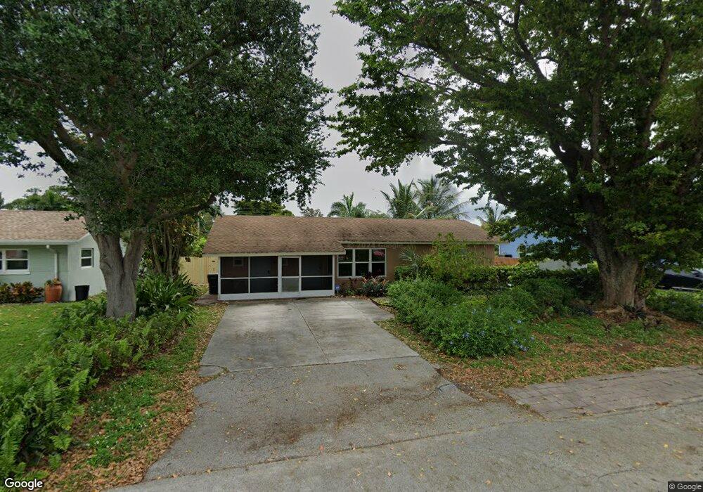 6880 Westview Dr, Lake Worth, FL 33462 - photo 1