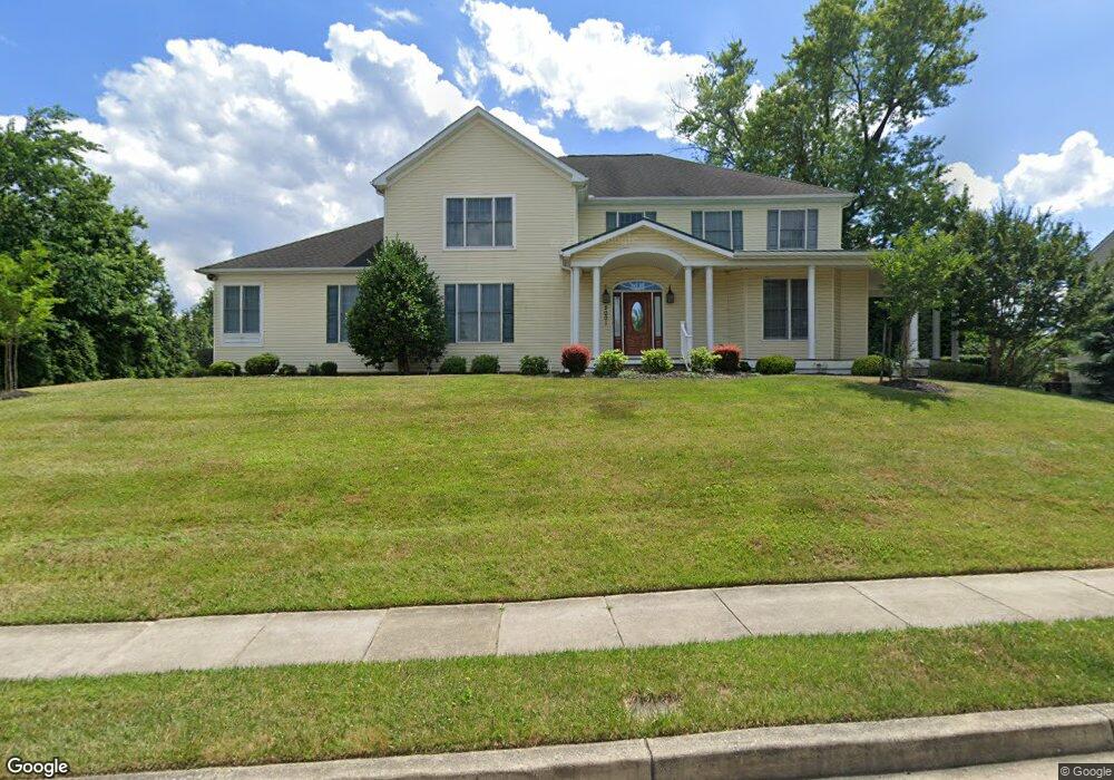 2001 Smith Ave, Baltimore, MD 21209 - photo 1