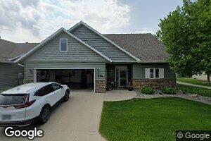 4326 Redwood Ln S, Fargo, ND 58104