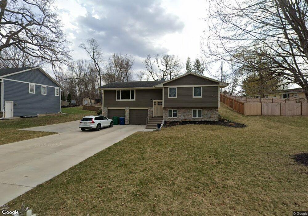 16317 Temple Dr, Minnetonka, MN 55345 - photo 1