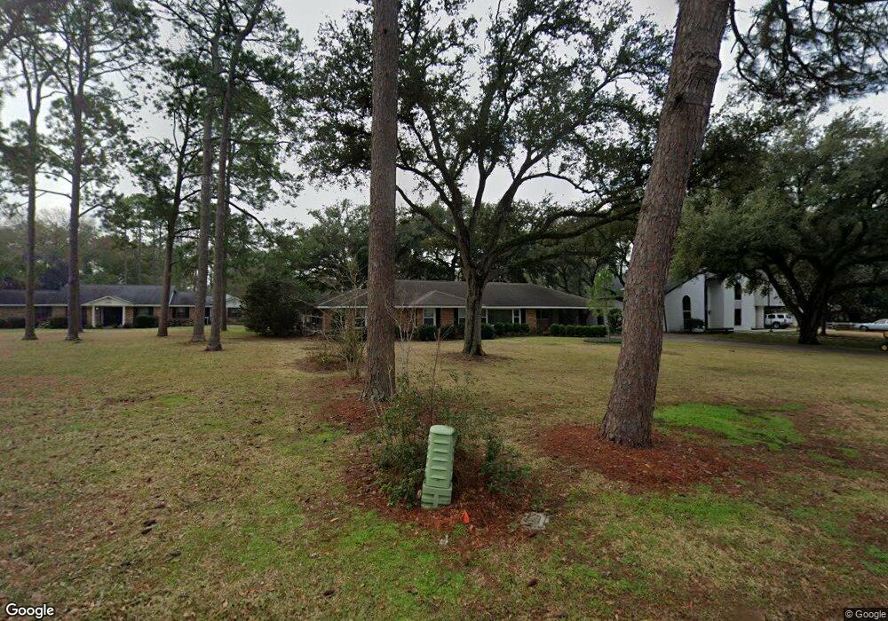 707 Hillcrest Dr, Richmond, TX 77469 - photo 1