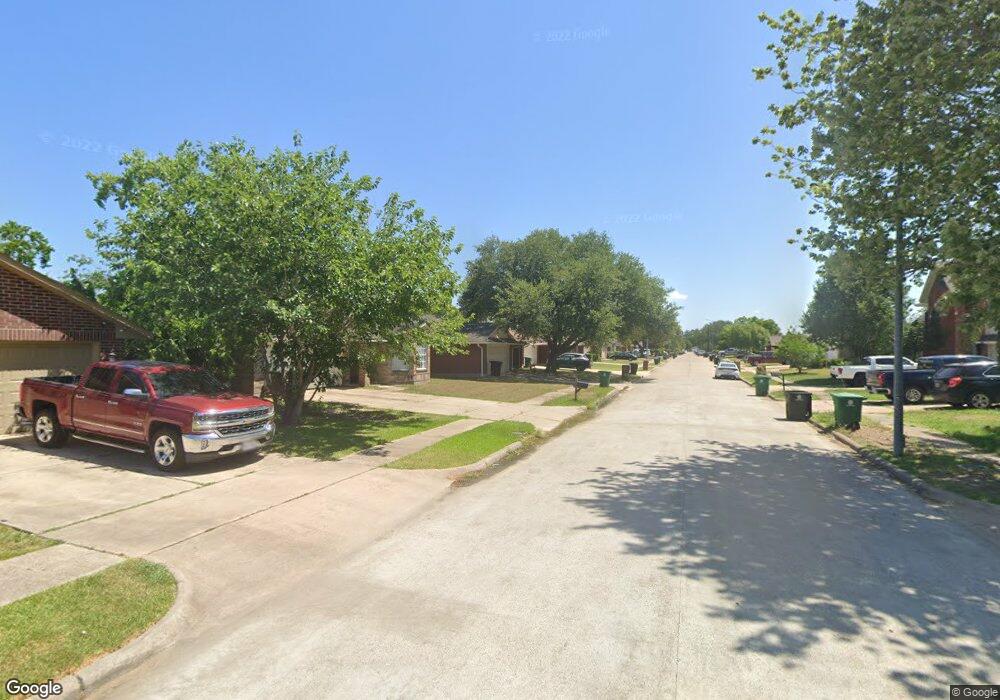 9459 Coast Bridge St, Houston, TX 77075 - photo 1