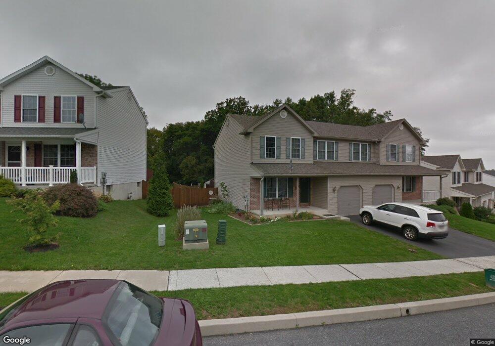 618 Frederick St, Reading, PA 19608 - photo 1