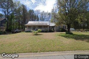 16 Indian Hills Dr, Rydal, GA 30171