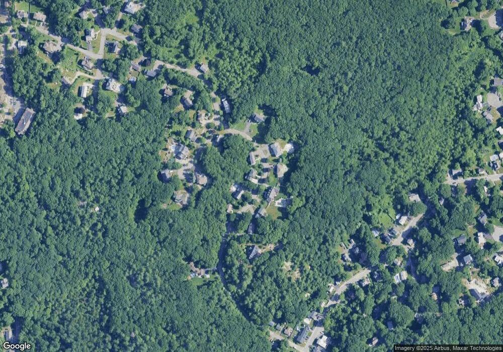 34 Holland Rd, Wakefield, MA 01880 - photo 1