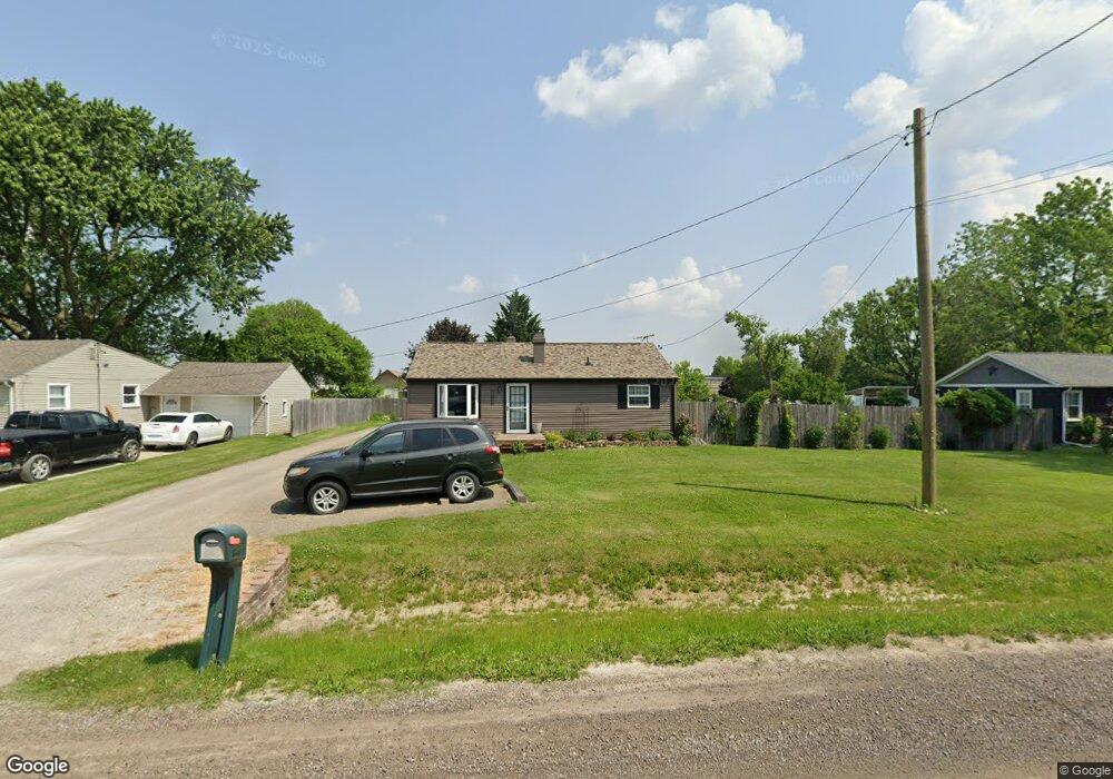 1498 Mark St, Flint, MI 48507 - photo 1