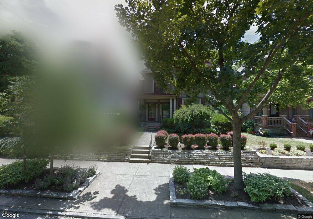 413 W 7th Ave unit 415, Columbus, OH 43201 - photo 1