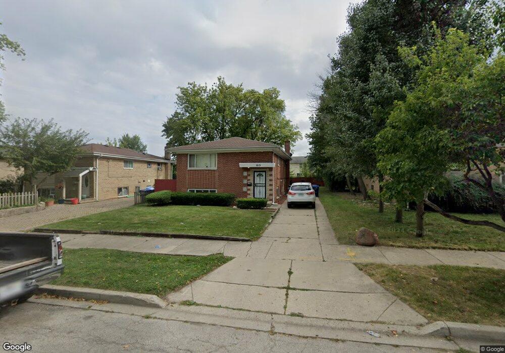 1613 11th St, Waukegan, IL 60085 - photo 1
