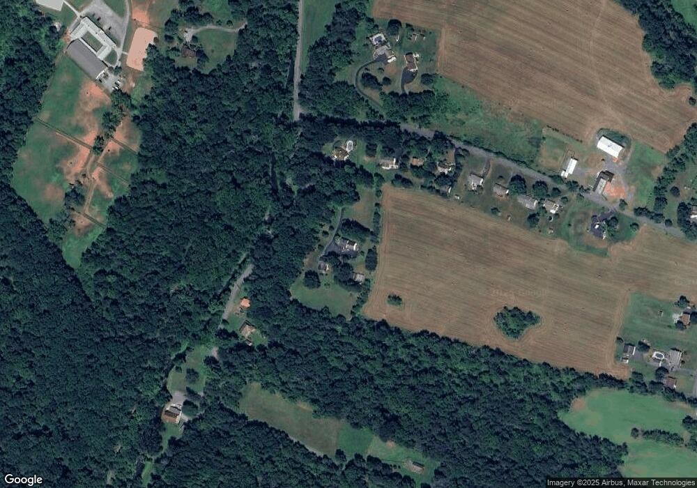 111 Grist Mill Rd, Boyertown, PA 19512 - photo 1