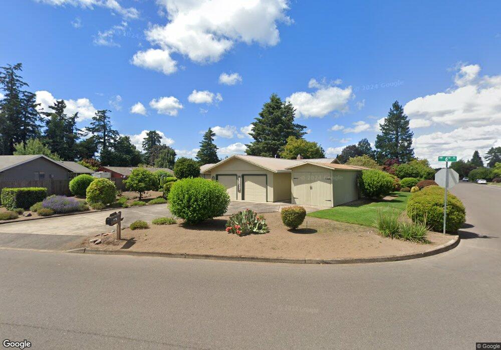 1050 NW 6th Place, Canby, OR 97013 - photo 1