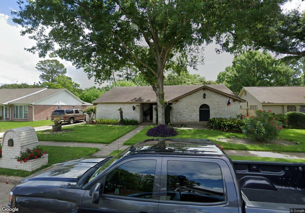 7706 White Fir Dr, Houston, TX 77088 - photo 1