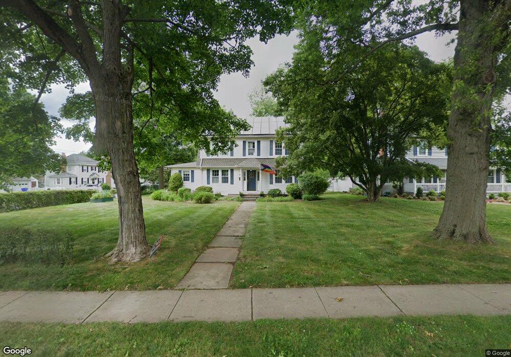 350 Fern St, West Hartford, CT 06119 - photo 1