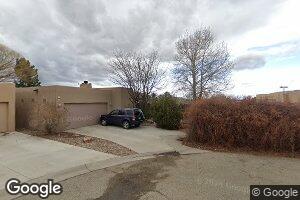 37 Vista Ln, Taos, NM 87571
