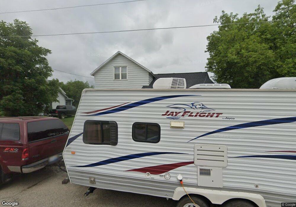 1118 West Dr, Menominee, MI 49858 - photo 1