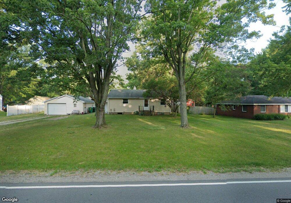 56365 Quince Rd, South Bend, IN 46619 - photo 1