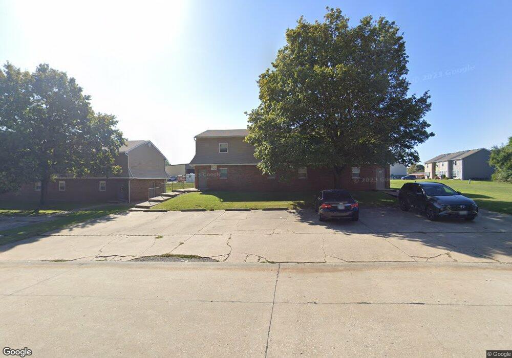 209 Anthony Dr, Maryville, IL 62062 - photo 1