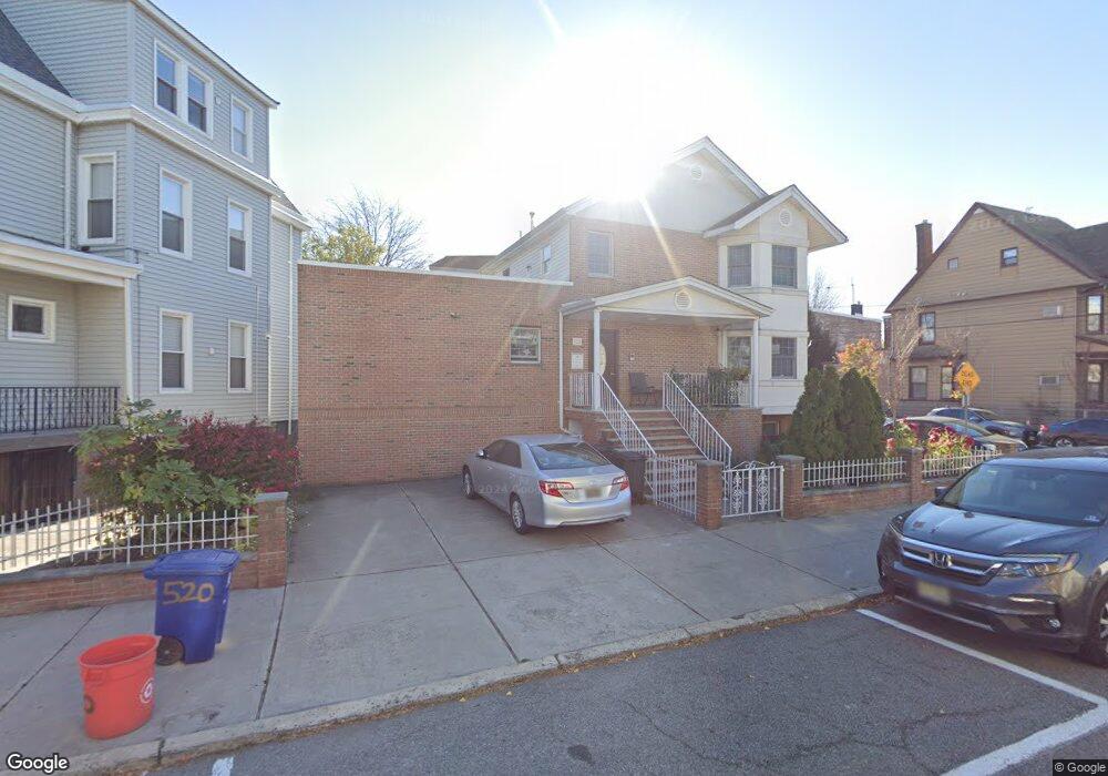 520 Hudson Ave, Weehawken, NJ 07086 - photo 1