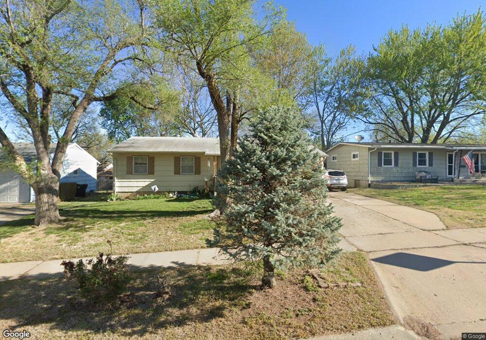 5318 SW 31st Terrace, Topeka, KS 66614 - photo 1