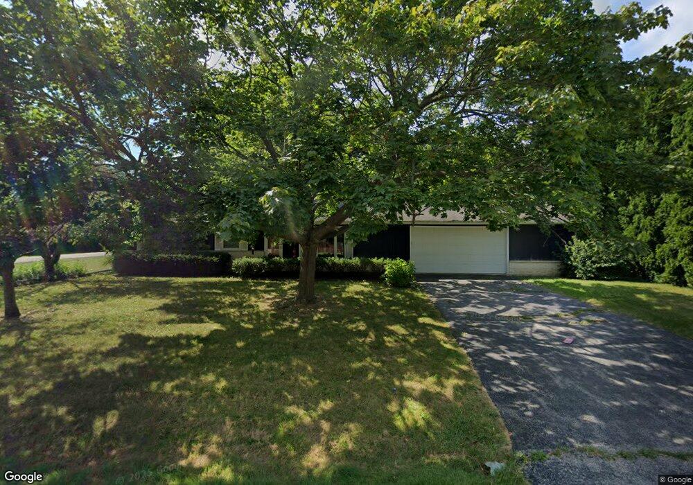 35820 N Garrick Ave, Waukegan, IL 60085 - photo 1