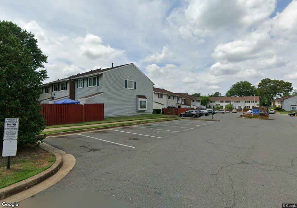 7528 Purdue Ct unit 22, Manassas, VA 20109 - photo 1