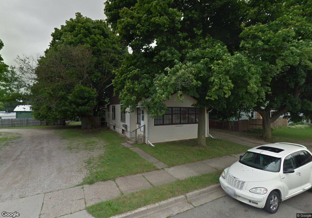 1921 Alpha St, Lansing, MI 48910 - photo 1