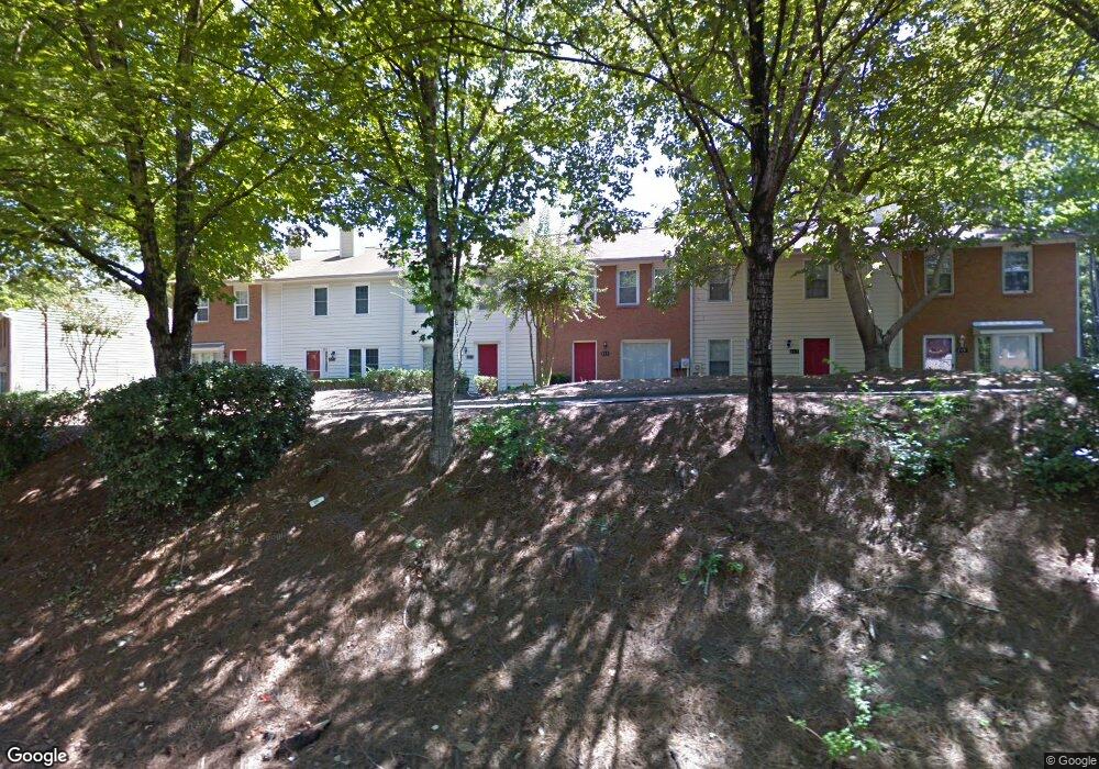 219 Chads Ford Way unit 4B, Roswell, GA 30076 - photo 1