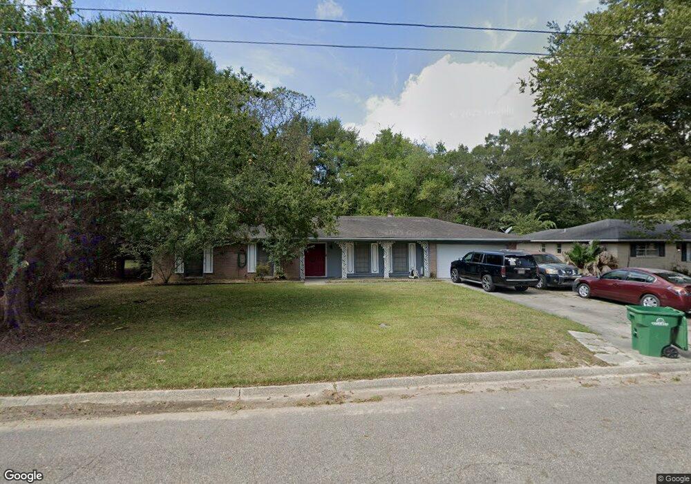 1010 Shirley Dr, Picayune, MS 39466 - photo 1