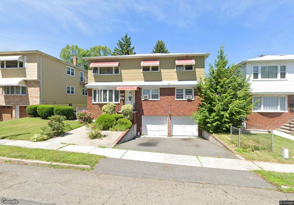 29 Jamie Ct unit 2, Bloomfield, NJ 07003 - photo 1