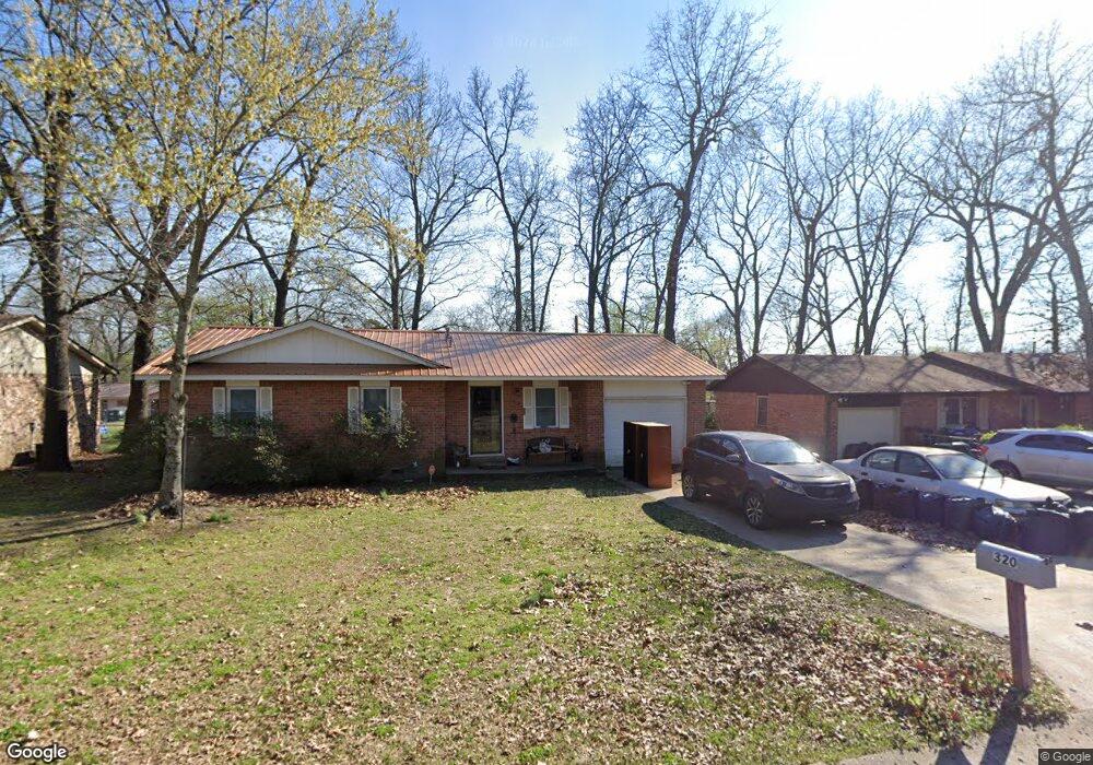 320 Dogwood Dr, Tahlequah, OK 74464 - photo 1