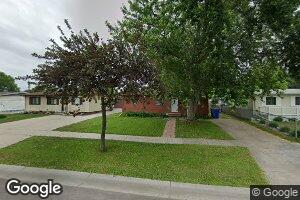 825 32nd St N, Fargo, ND 58102
