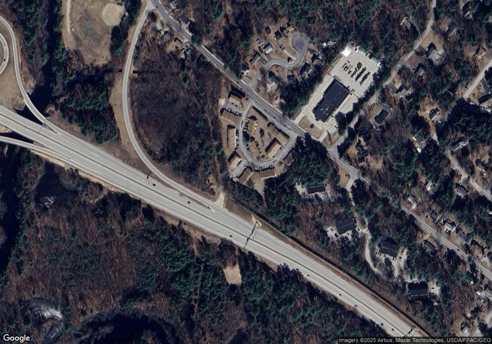 17 Bramber ii unit 17, Rochester, NH 03867 - photo 1