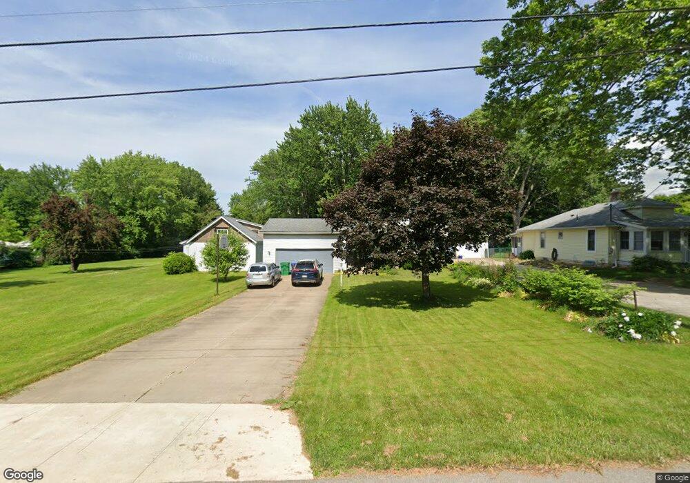 2909 Carter Ave, Erie, PA 16506 - photo 1