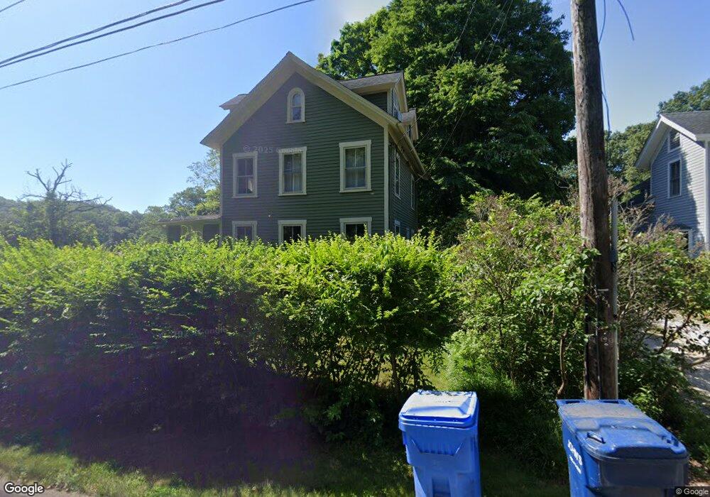 968 Leetes Island Rd, Guilford, CT 06437 - photo 1