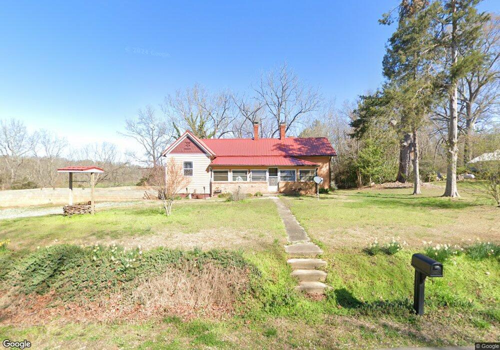 1418 Mount Vernon Springs Rd, Siler City, NC 27344 - photo 1